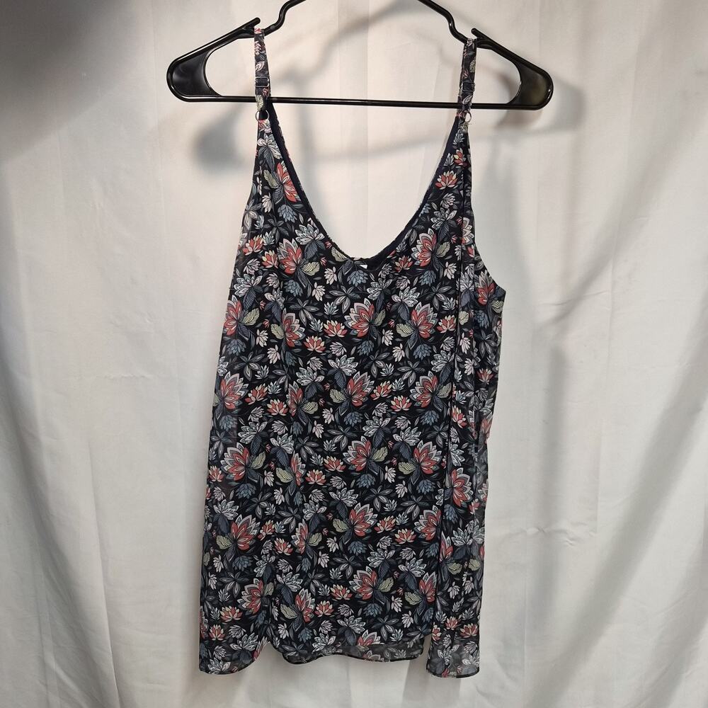 Cabi Dark Floral Halter style Women's Size Large Flowy Romantic Camisole NWT